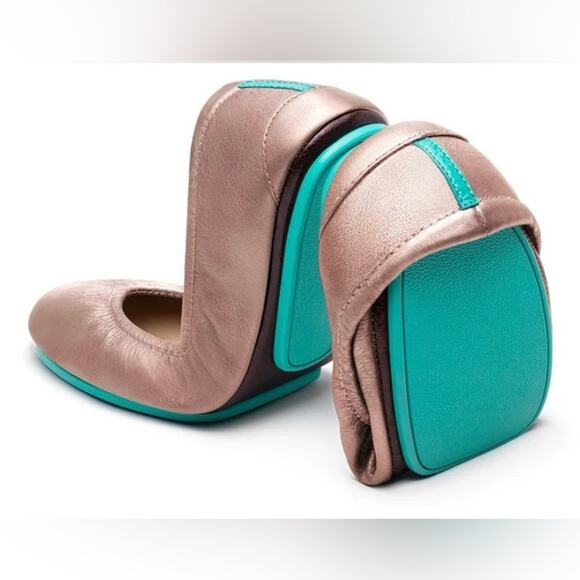 Tieks Rose Gold Foldable Leather Flats - Picture 1 of 10